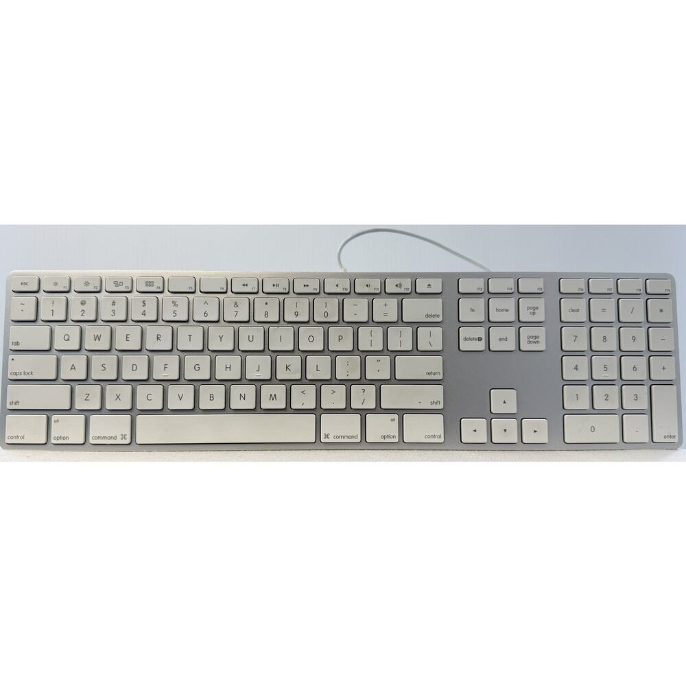 Apple A1243 Aluminum Wired USB Keyboard w/ Numeric Keypad